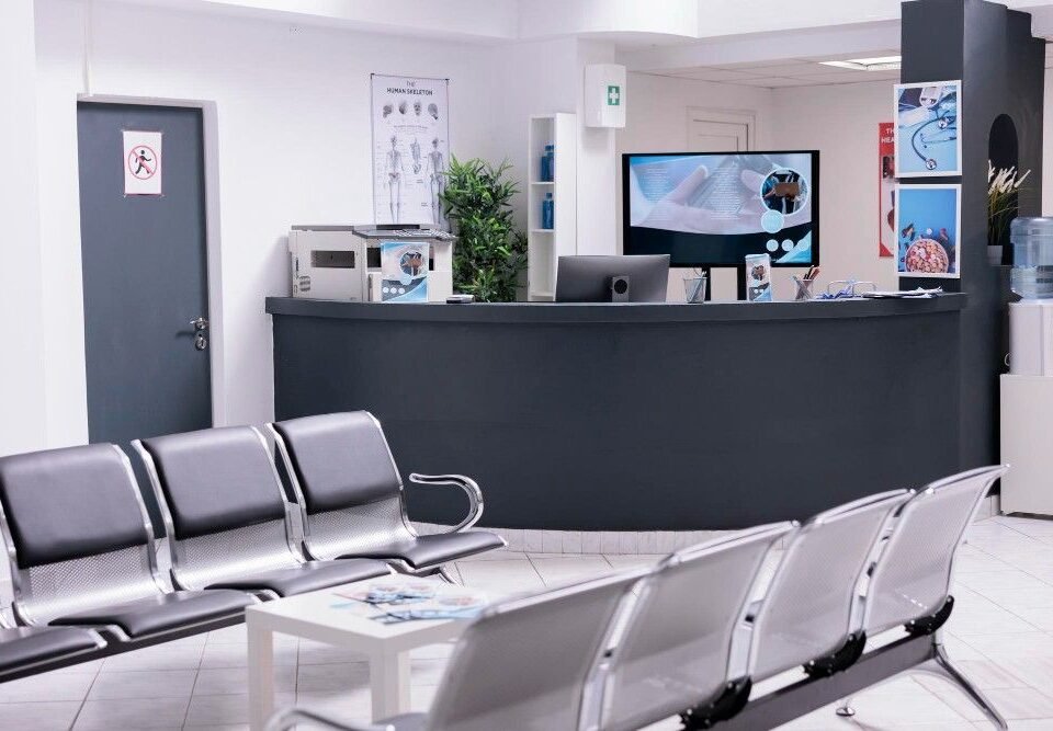 Best Physician Centre in Sector 45, Noida