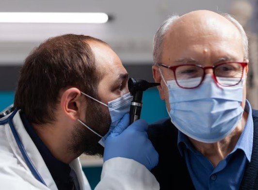 Best Otolaryngology (ENT) Surgeon in Sector 45, Noida