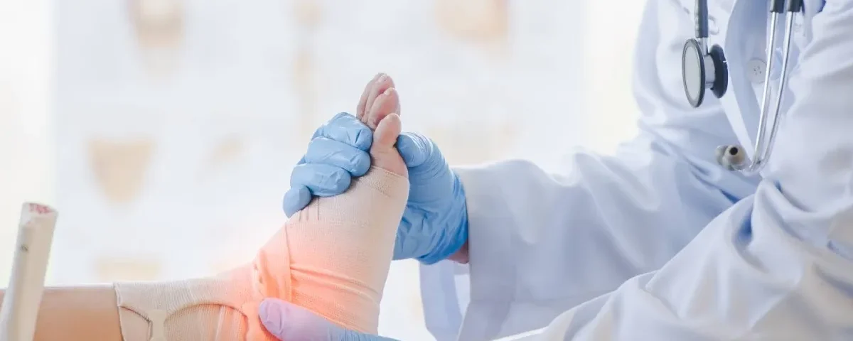 Best Orthopedic Doctor in Noida Sector 18