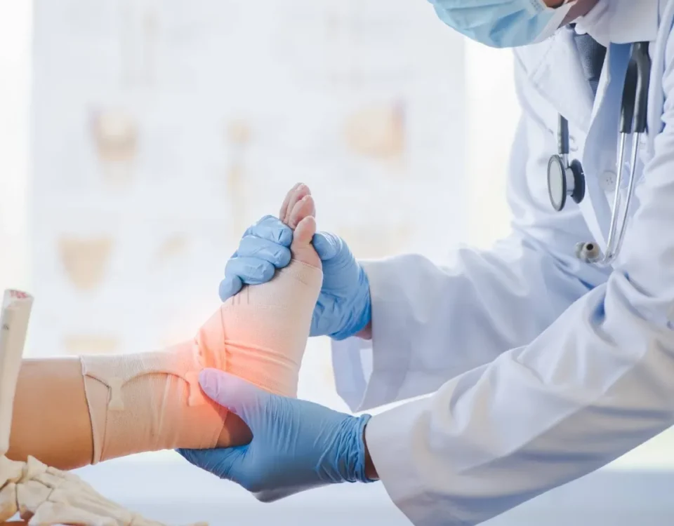 Best Orthopedic Doctor in Noida Sector 18